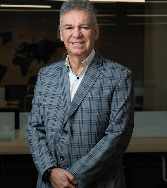 Carlos Gil
